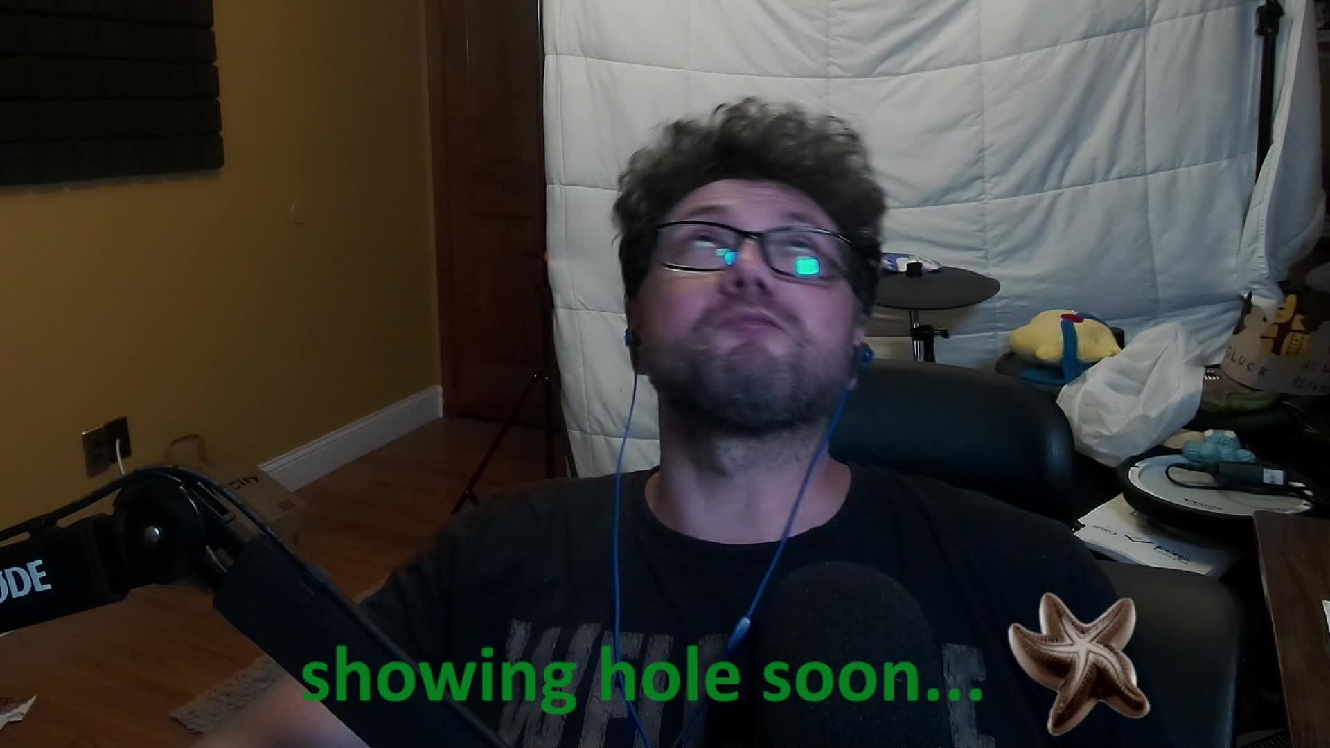 Live in the pod, eat the bugs