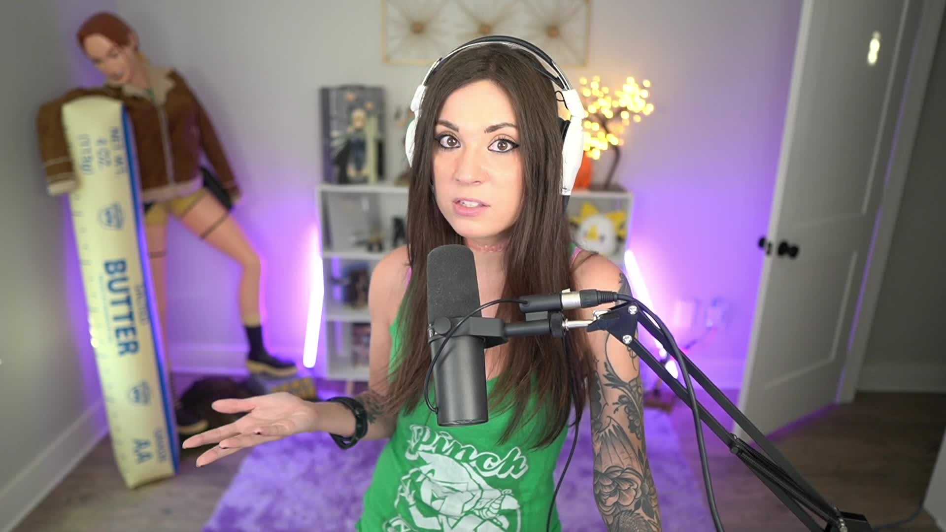 first clip / 50-50 make mel quit