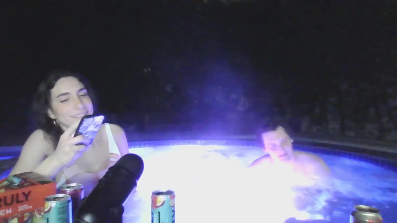 Nadia Nip slip - Clips are bugged sorry its long