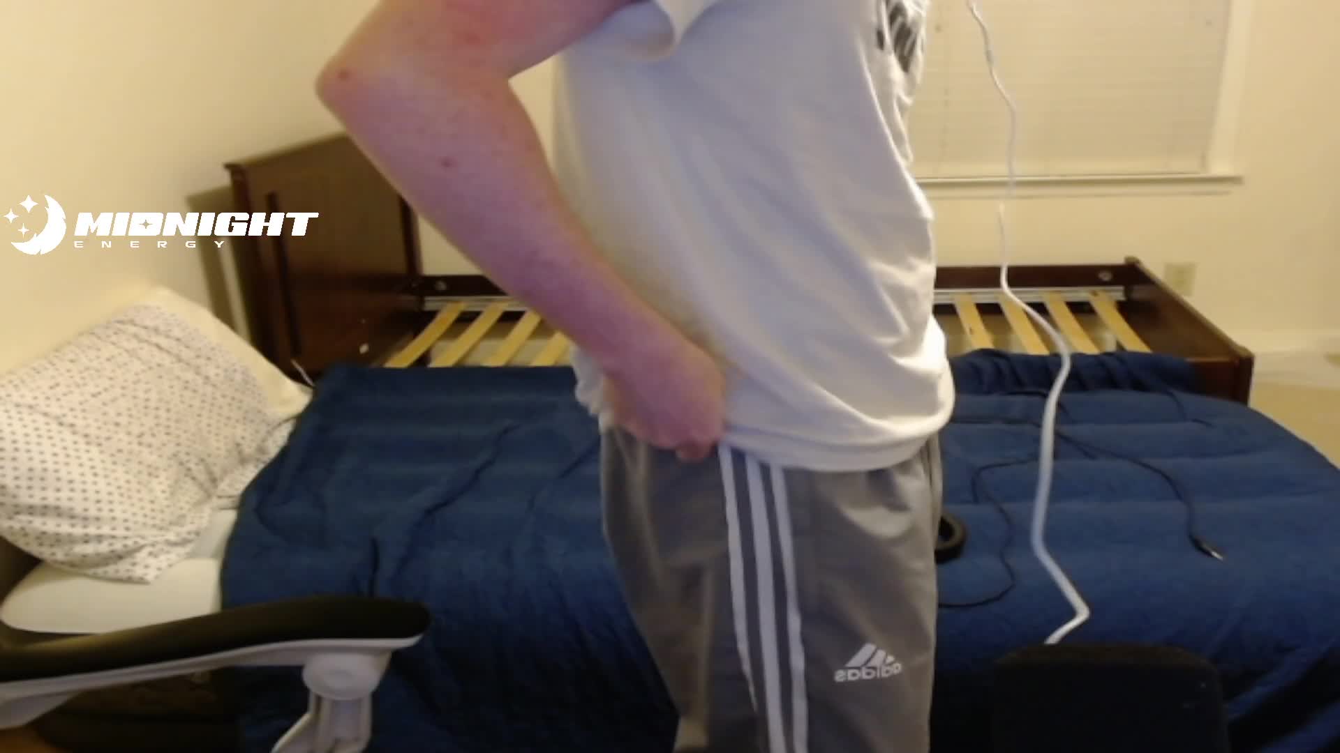 Little Spoon showin off