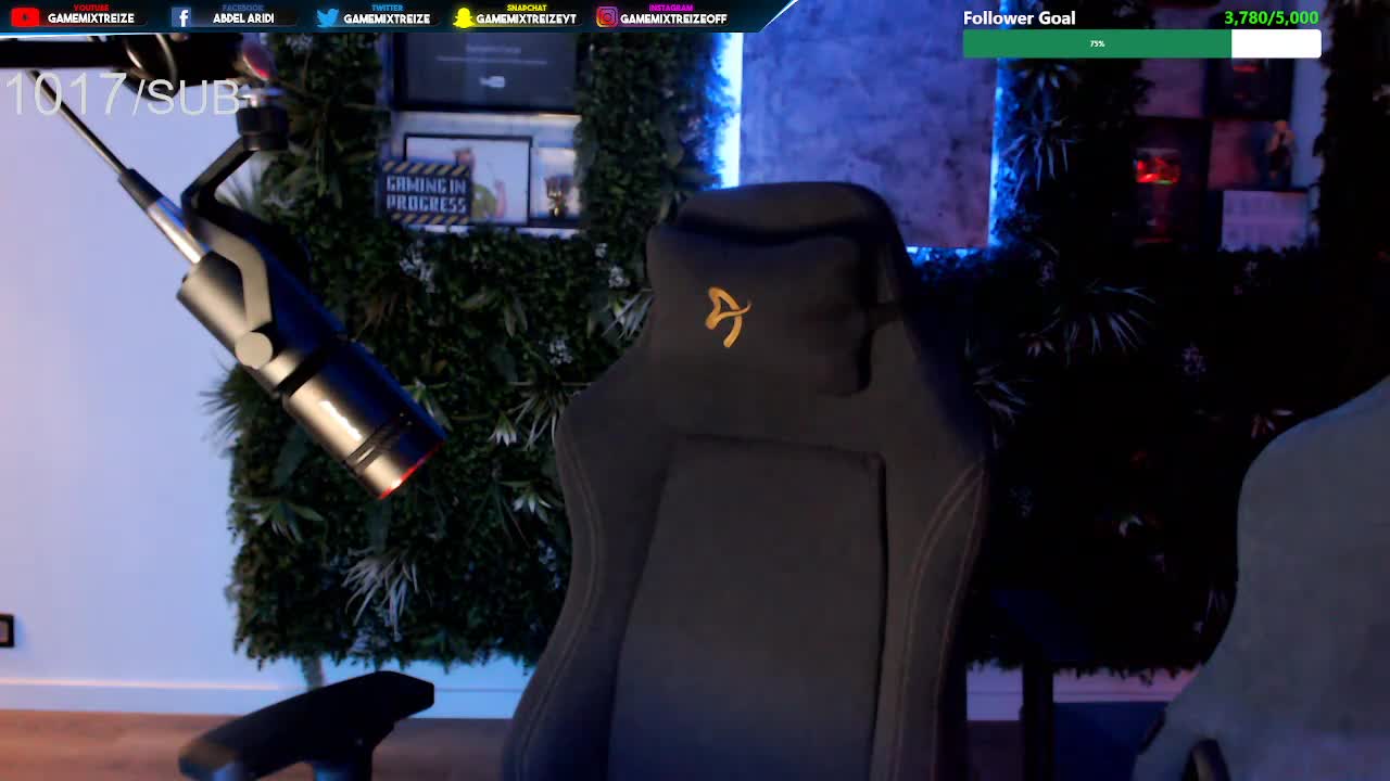 Farid le bitmoji 🤣