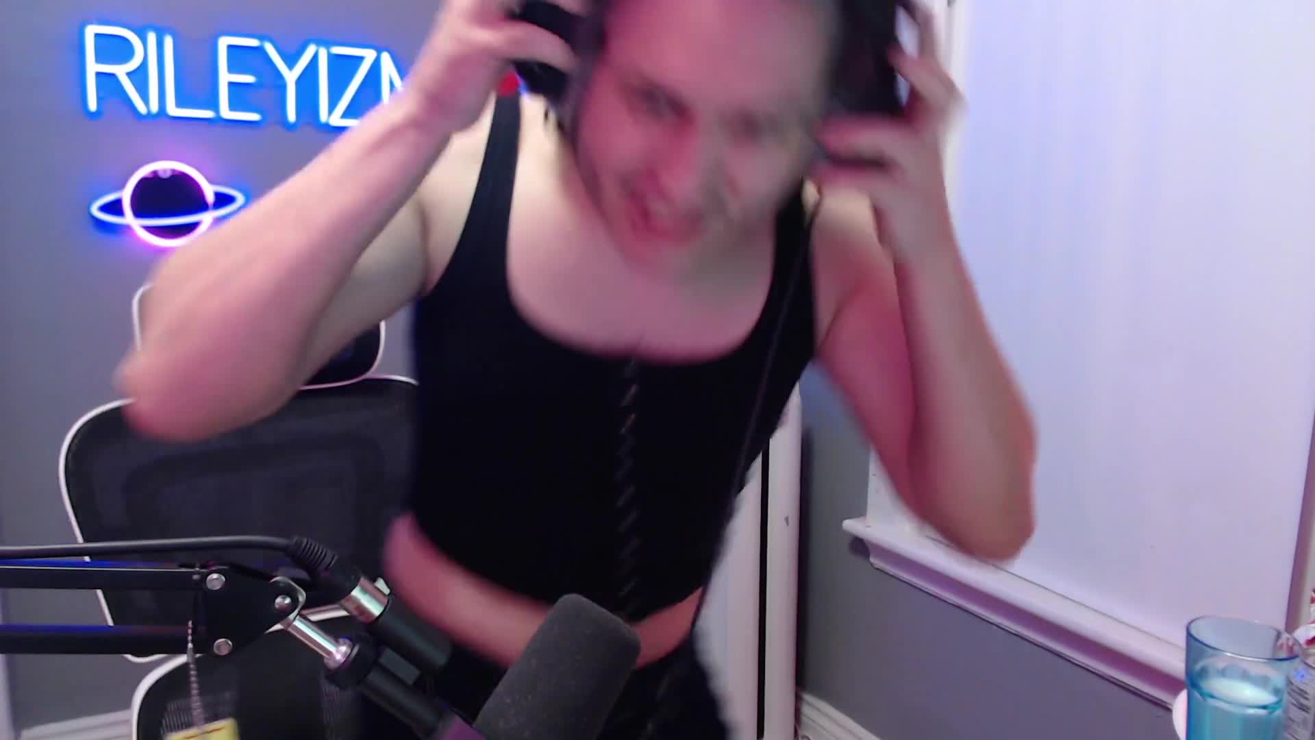 daddy izm 100 sub promise