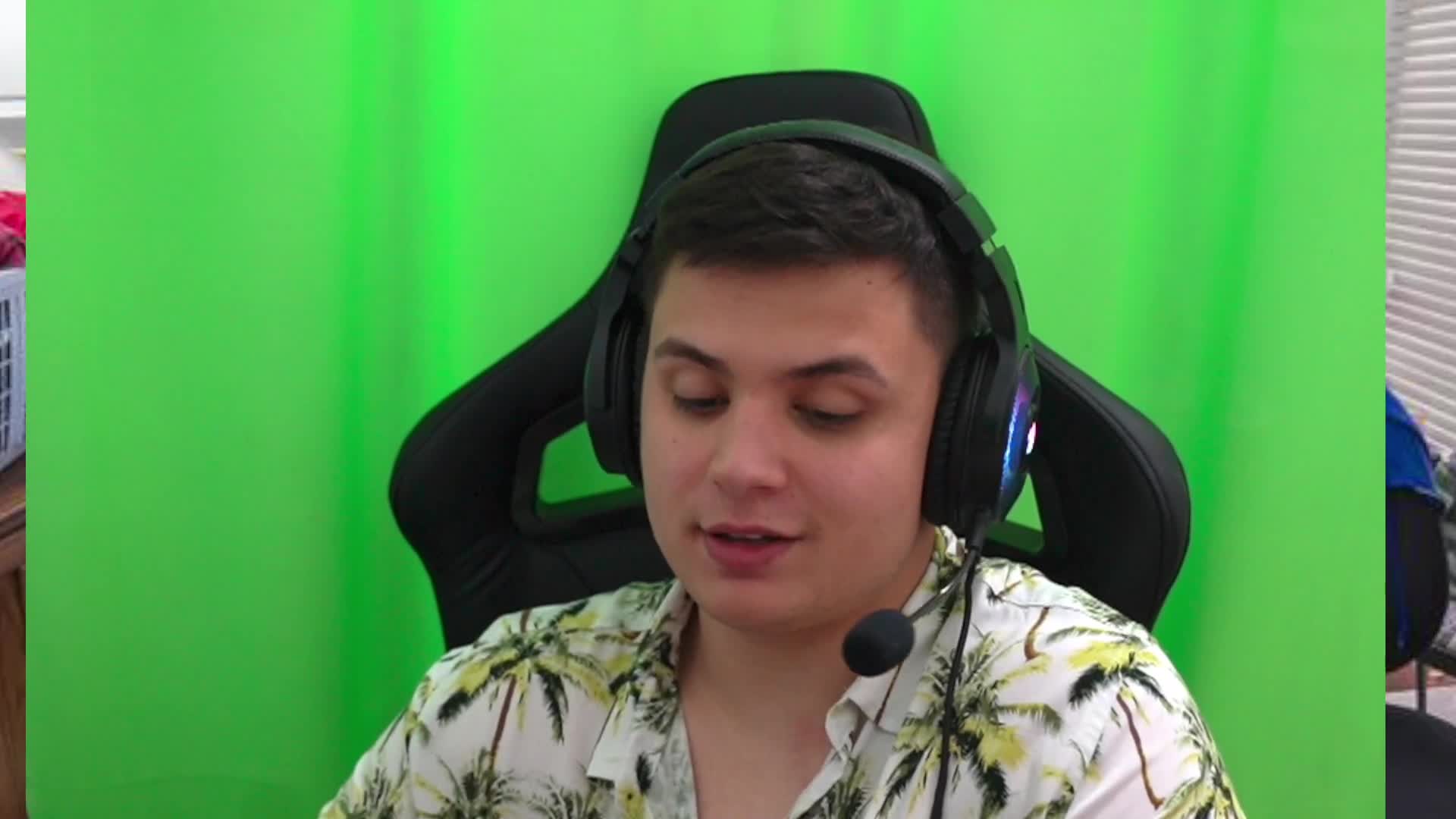 Paulinho o loko mostrando a evolução dele academia