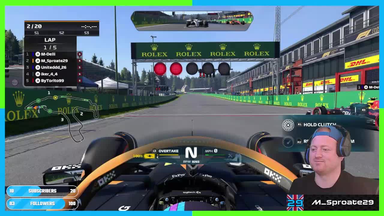 Fernando Alonso + got a pen huh